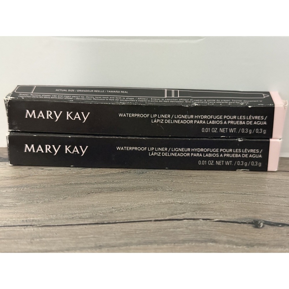Lot Of 2 Mary Kay Waterproof Lip Liner Red Rouge 239170 0.01 oz Twist-Up Pencil
